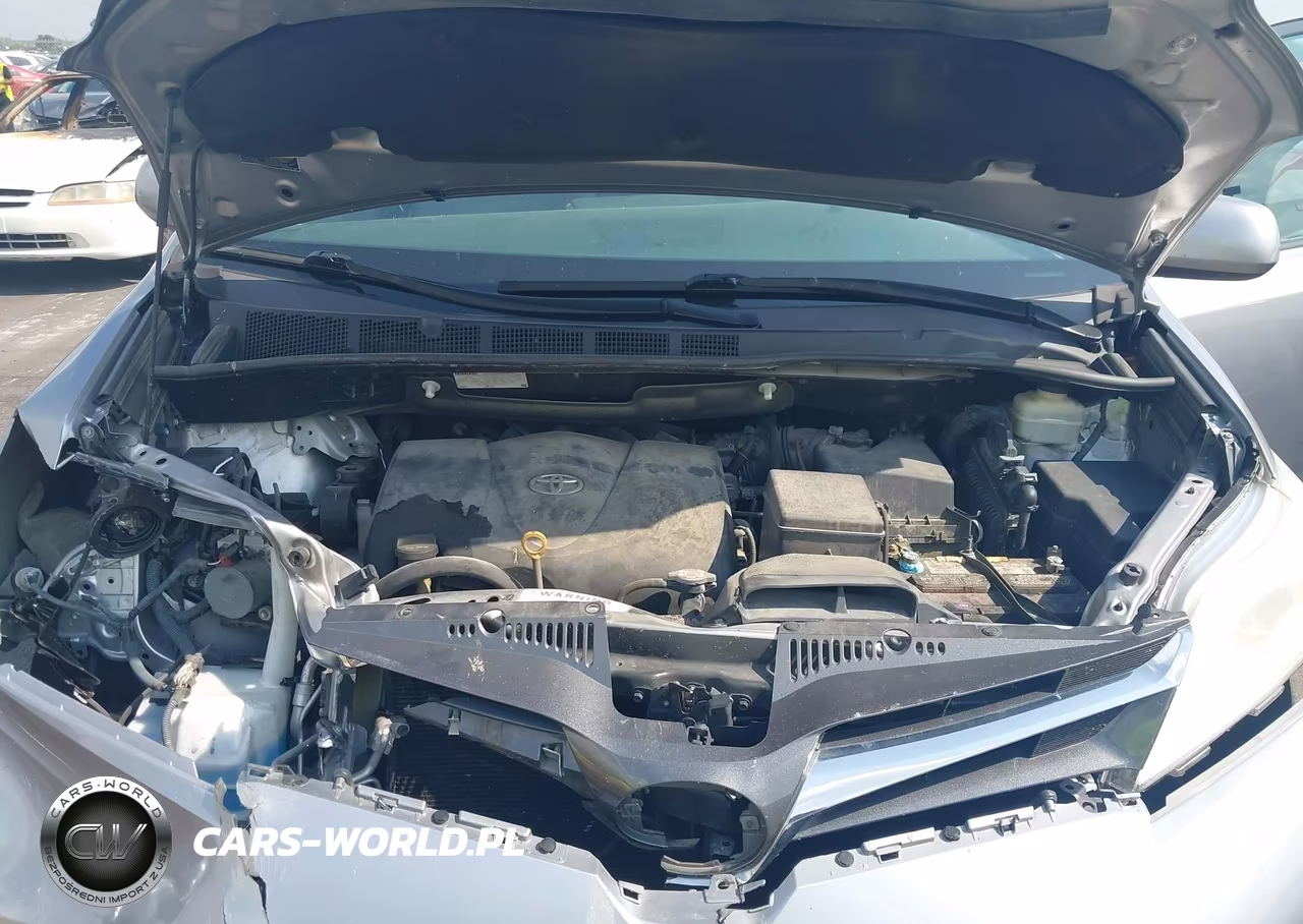 2018 Toyota Sienna Xle 8 Passenger VIN:5TDYZ3DC0JS929781 - 10