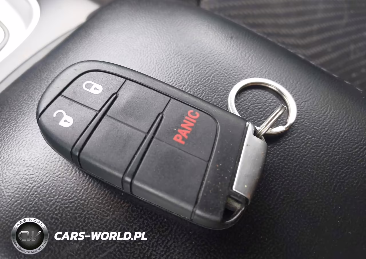2018 Dodge Journey Se VIN:3C4PDCAB1JT446196 - 11