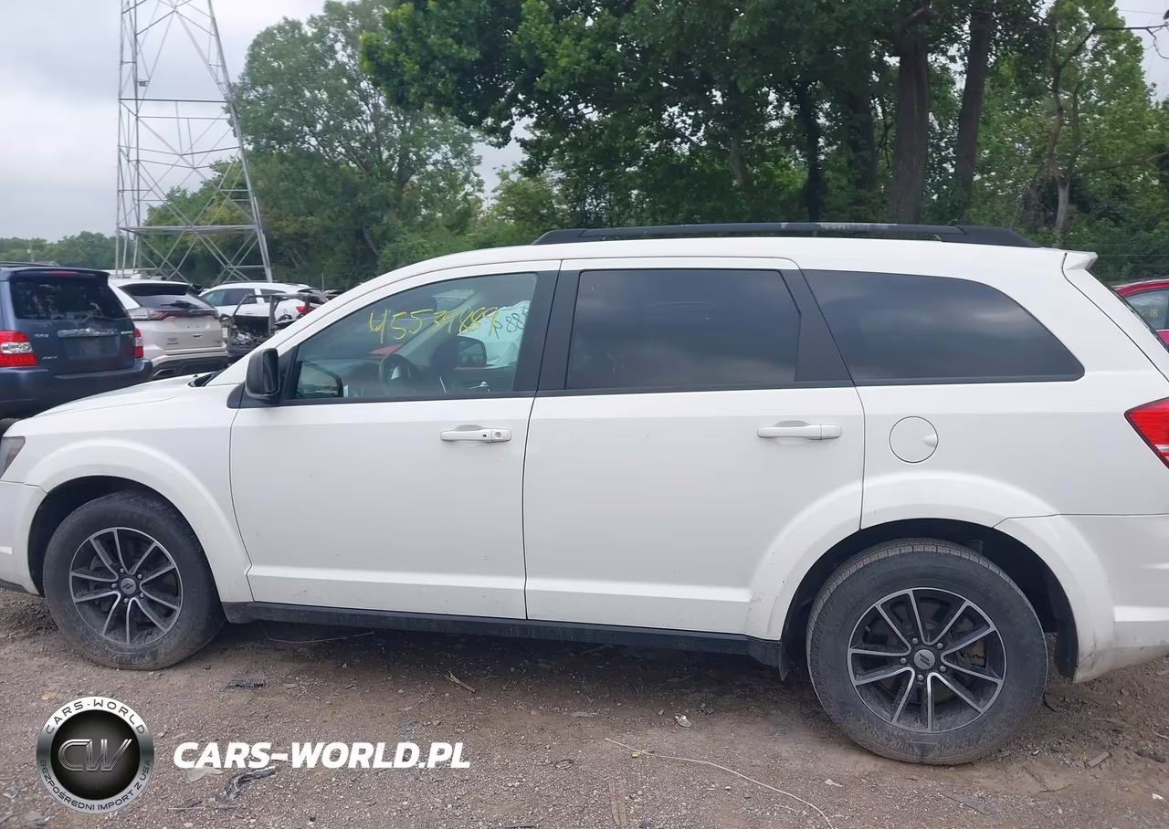 2018 Dodge Journey Se VIN:3C4PDCAB1JT446196 - 14
