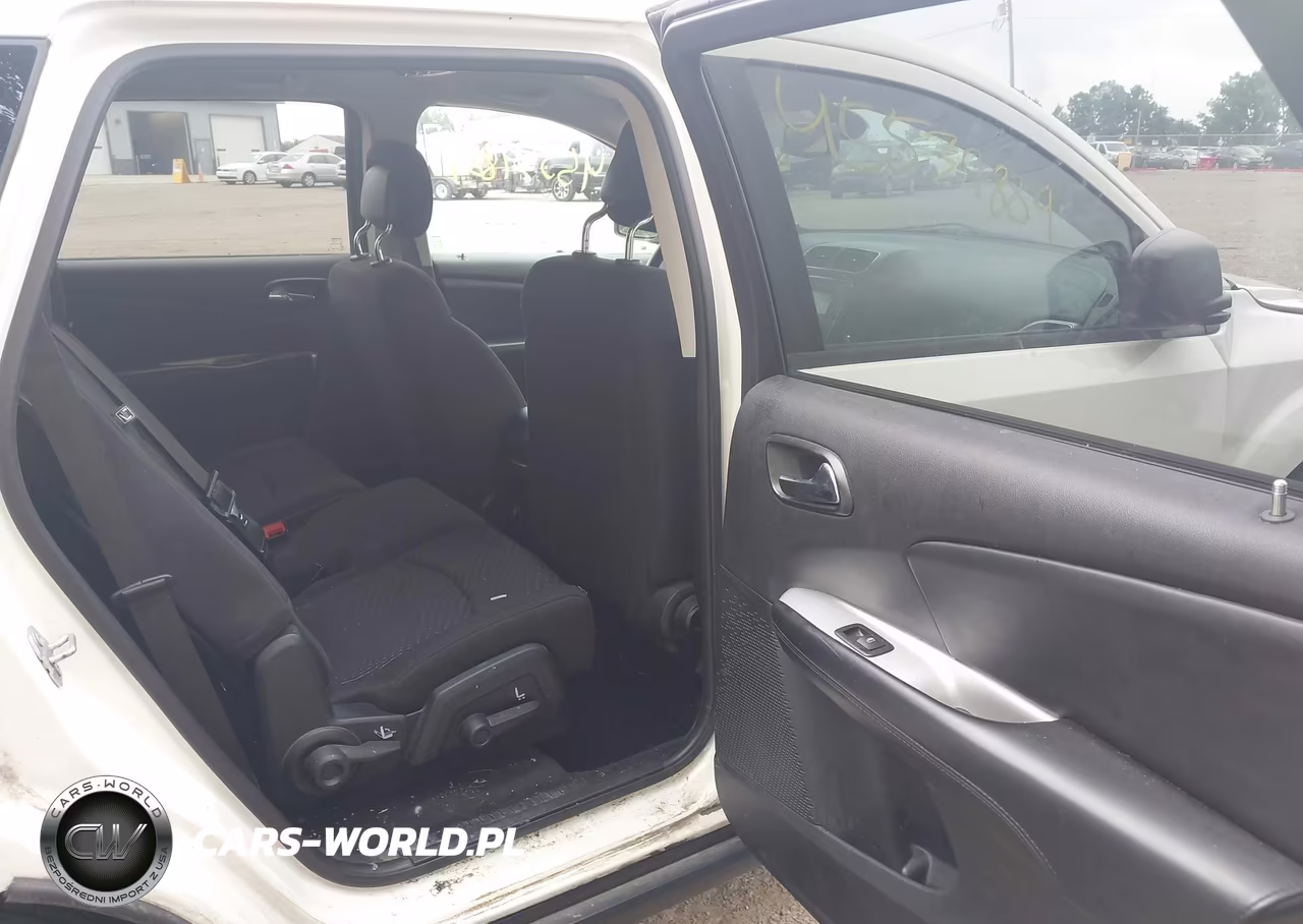 2018 Dodge Journey Se VIN:3C4PDCAB1JT446196 - 8