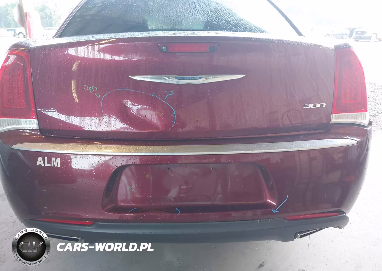 2021 Chrysler 300 Touring VIN:2C3CCAAG7MH570847 - 16