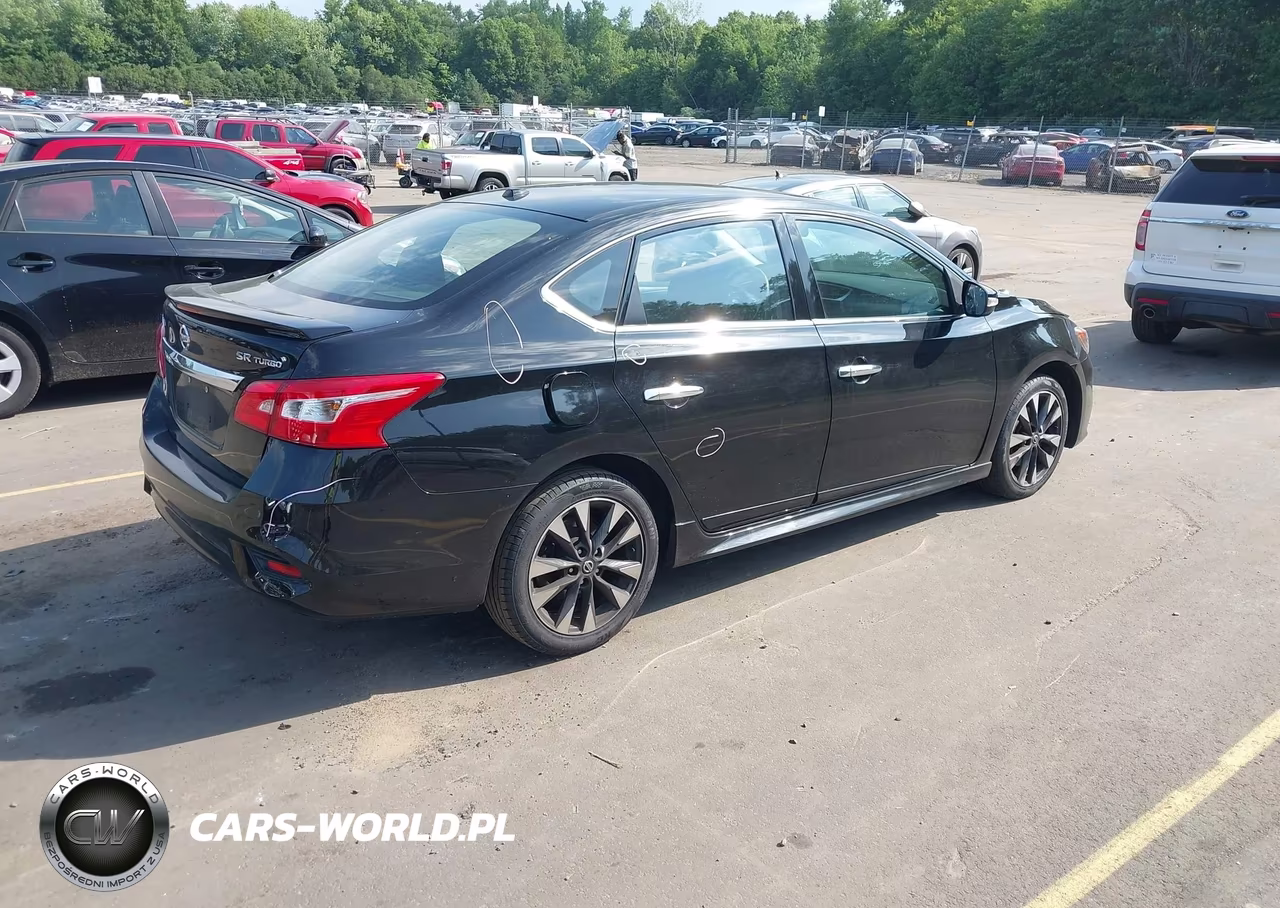 2017 Nissan Sentra Sr Turbo VIN:3N1CB7AP7HY236211 - 4
