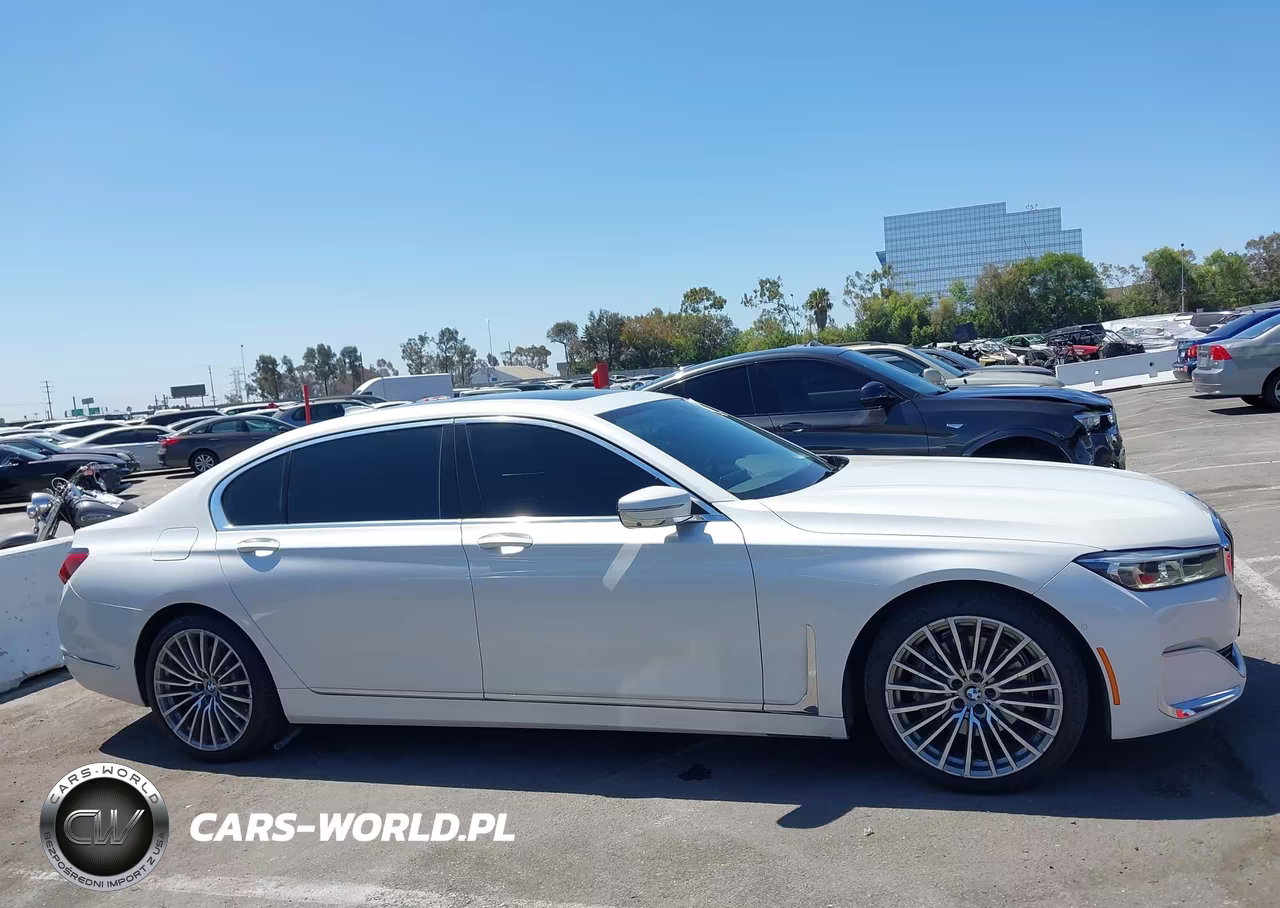 2021 BMW 740I VIN:WBA7T2C0XMCE56525 - 13