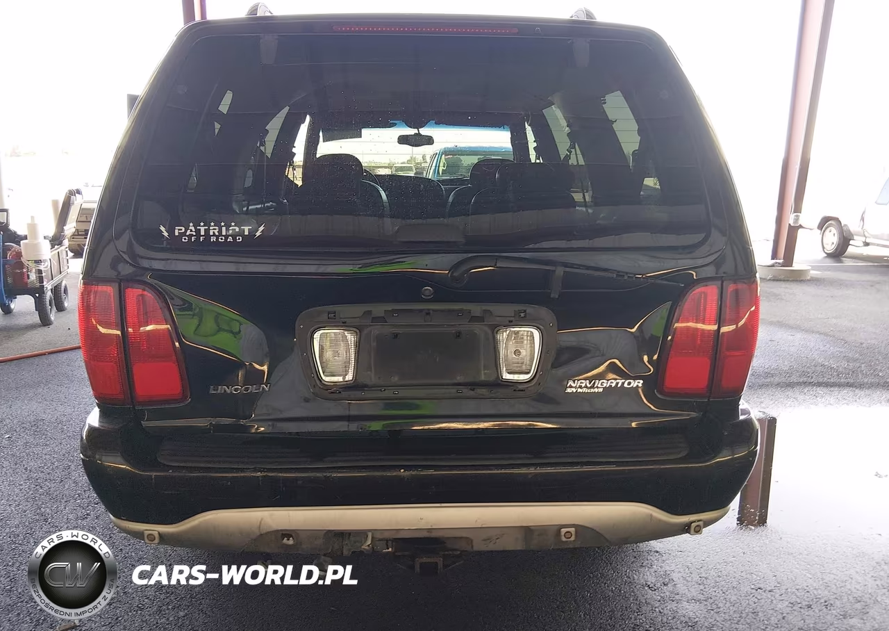 2000 Lincoln Navigator VIN:5LMEU27AXYLJ34375 - 6