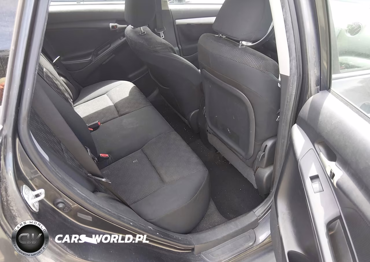 2009 Pontiac Vibe VIN:5Y2SP670X9Z425358 - 8