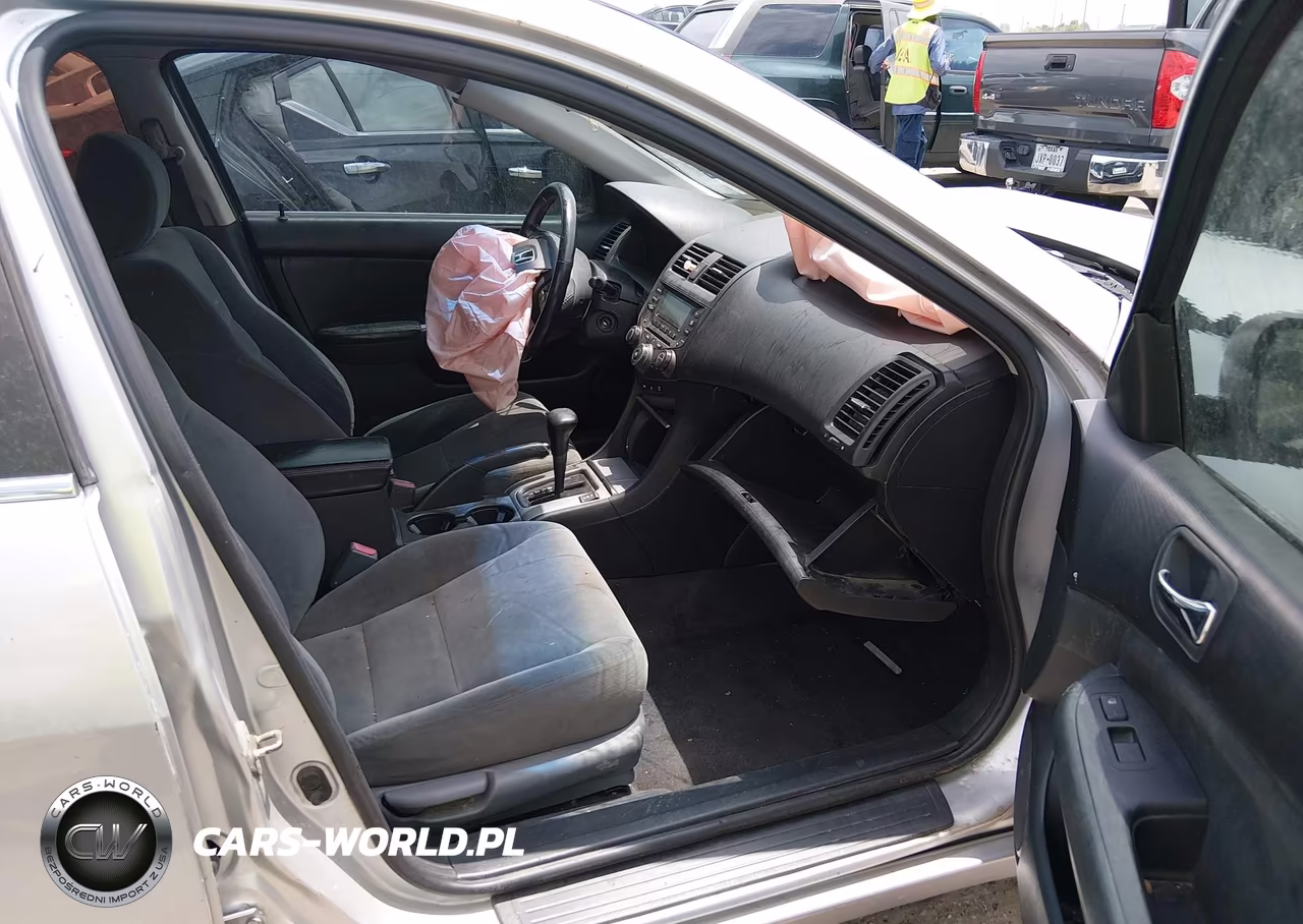 2003 Honda Accord 2.4 Ex VIN:1HGCM56623A101356 - 5