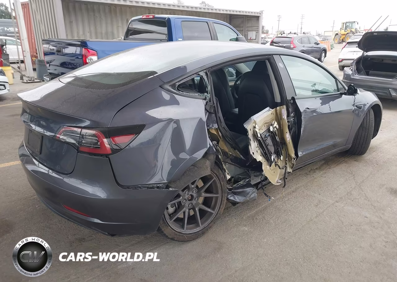 2023 Tesla Model 3 Rear-Wheel Drive VIN:5YJ3E1EA8PF584830 - 4