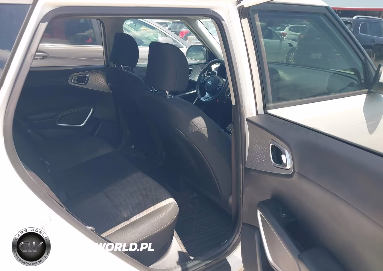 2020 Kia Soul Lx VIN:KNDJ23AU9L7068973 - 8