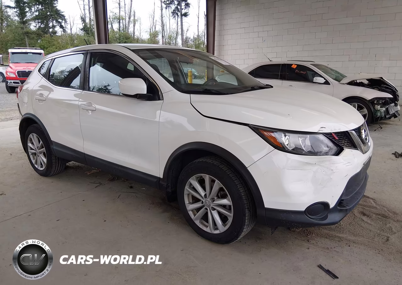 2017 Nissan Rogue Sport S