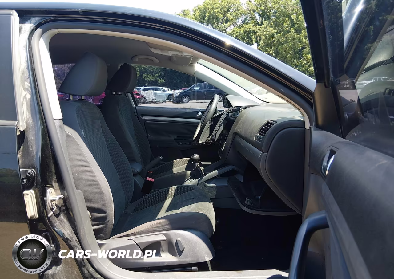 2009 Volkswagen Jetta S VIN:3VWJM71K39M069810 - 5