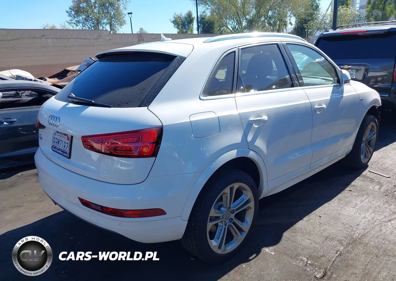 2018 Audi Q3 2.0T Premium-2.0T Sport Premium VIN:WA1HCCFS1JR013027 - 4