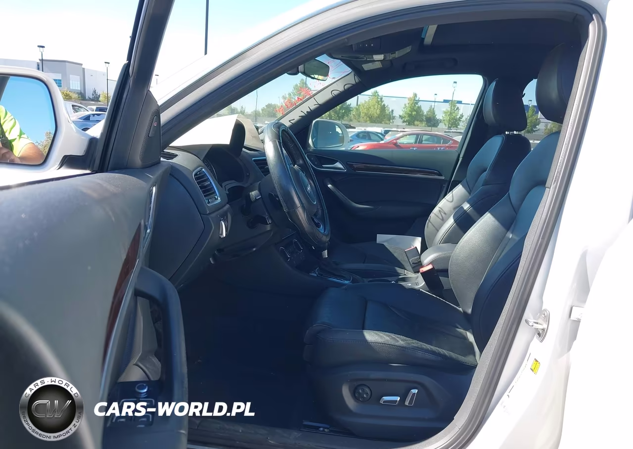 2018 Audi Q3 2.0T Premium-2.0T Sport Premium VIN:WA1HCCFS1JR013027 - 5