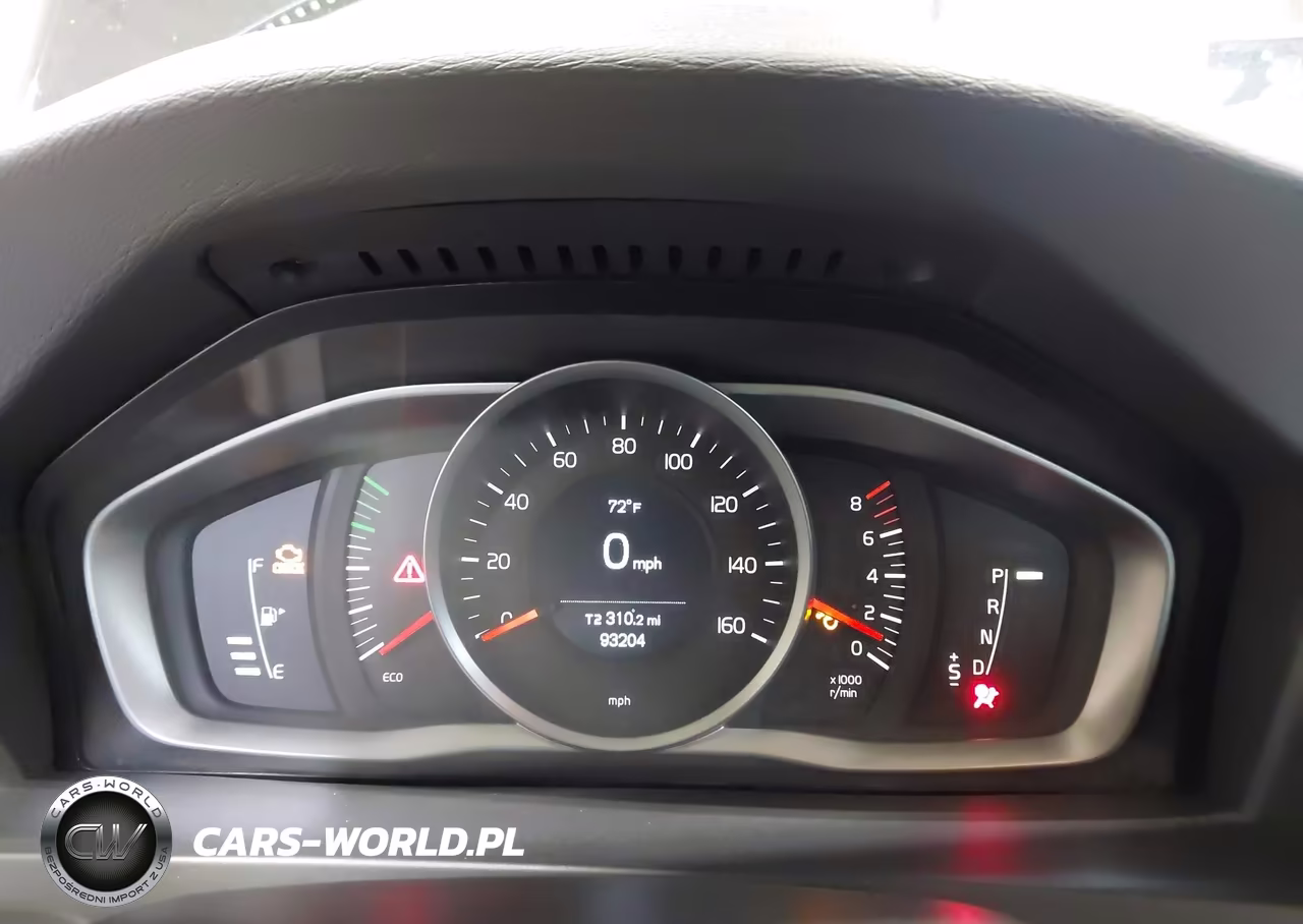2018 Volvo S60 T5 Dynamic VIN:YV140MTL2J2459822 - 7