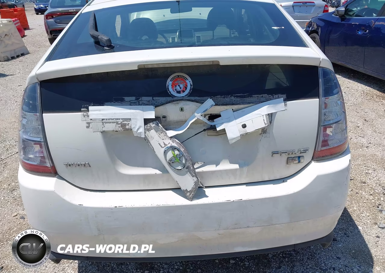 2004 Toyota Prius VIN:JTDKB20U040112983 - 6