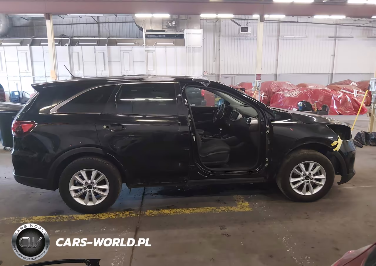 2019 Kia Sorento 2.4L L VIN:5XYPG4A34KG578223 - 14