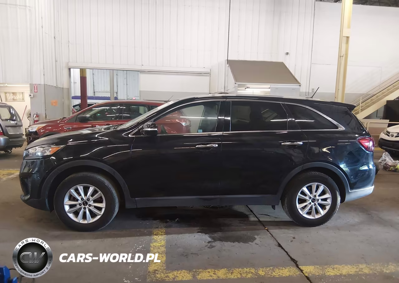 2019 Kia Sorento 2.4L L VIN:5XYPG4A34KG578223 - 15