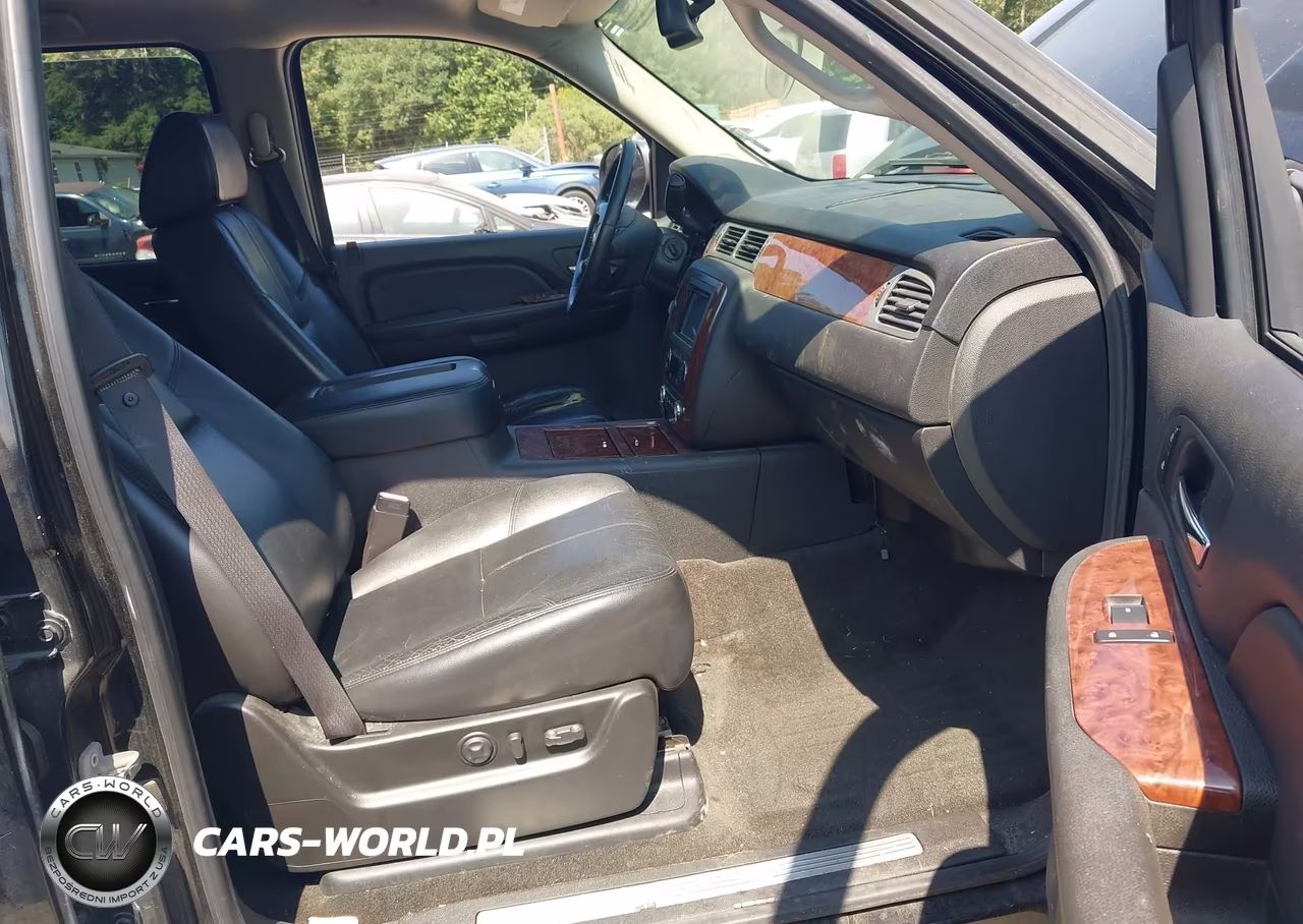 2008 Chevrolet Tahoe Ltz VIN:1GNFK13038R128916 - 5