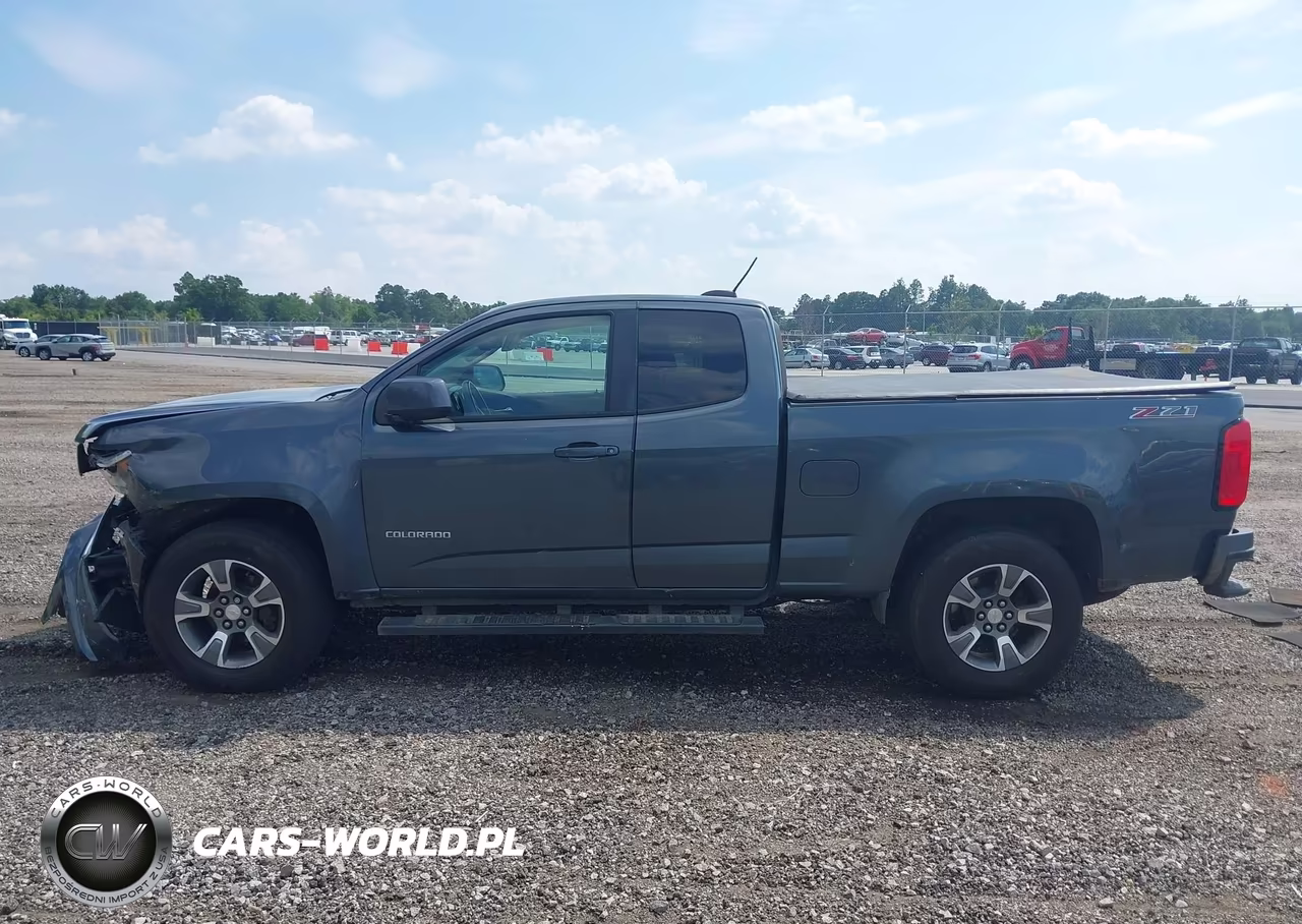 2015 Chevrolet Colorado Z71 VIN:1GCHSCE36F1274016 - 14