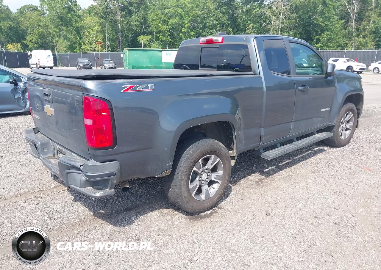 2015 Chevrolet Colorado Z71 VIN:1GCHSCE36F1274016 - 4