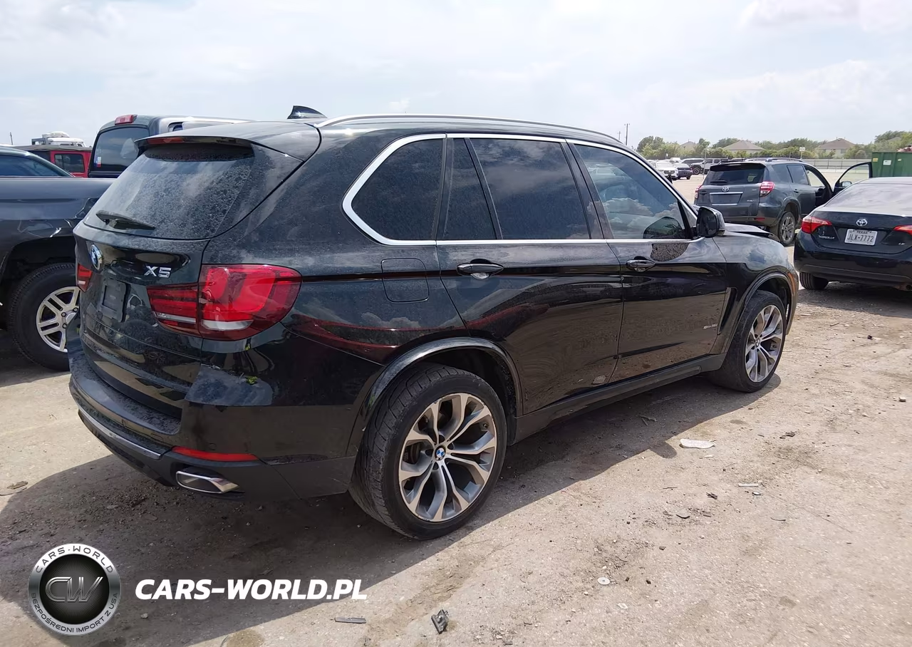 2018 BMW X5 Sdrive35I VIN:5UXKR2C5XJ0Z15181 - 4
