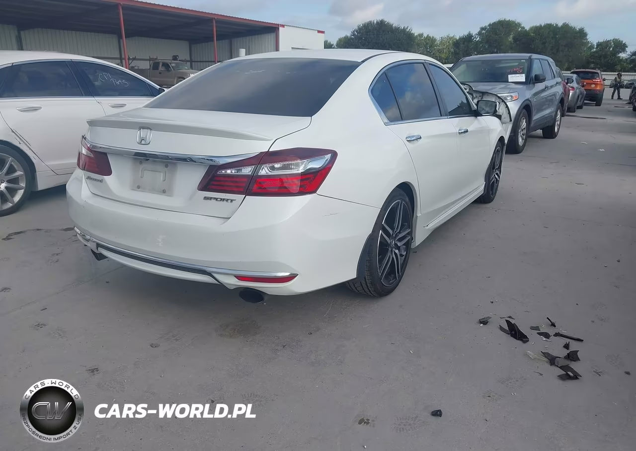 2016 Honda Accord Sport VIN:1HGCR2F58GA018754 - 4