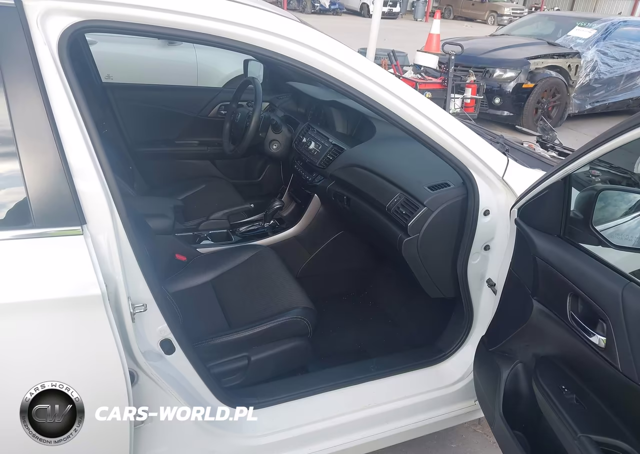 2016 Honda Accord Sport VIN:1HGCR2F58GA018754 - 5