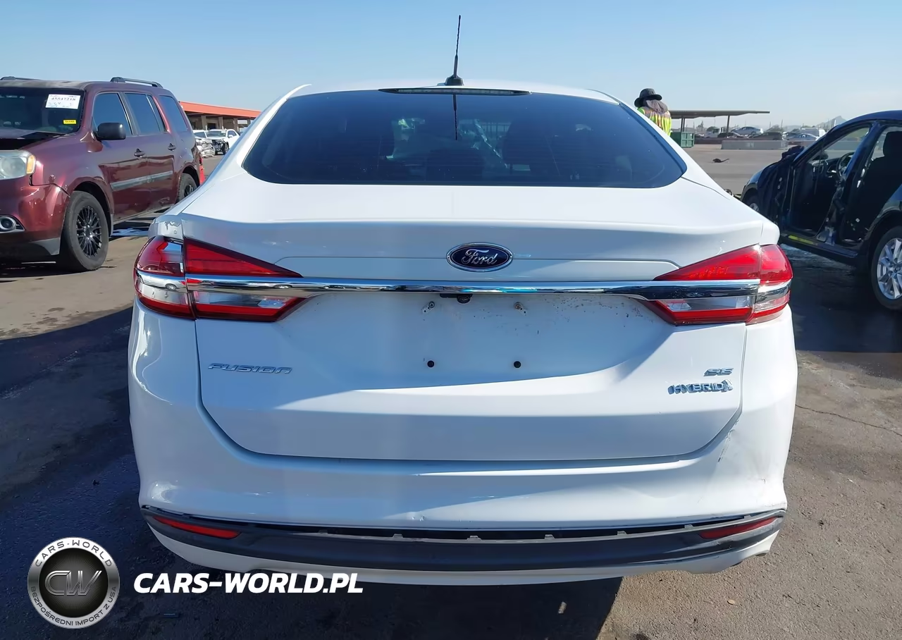 2017 Ford Fusion Hybrid Se VIN:3FA6P0LU2HR233349 - 17