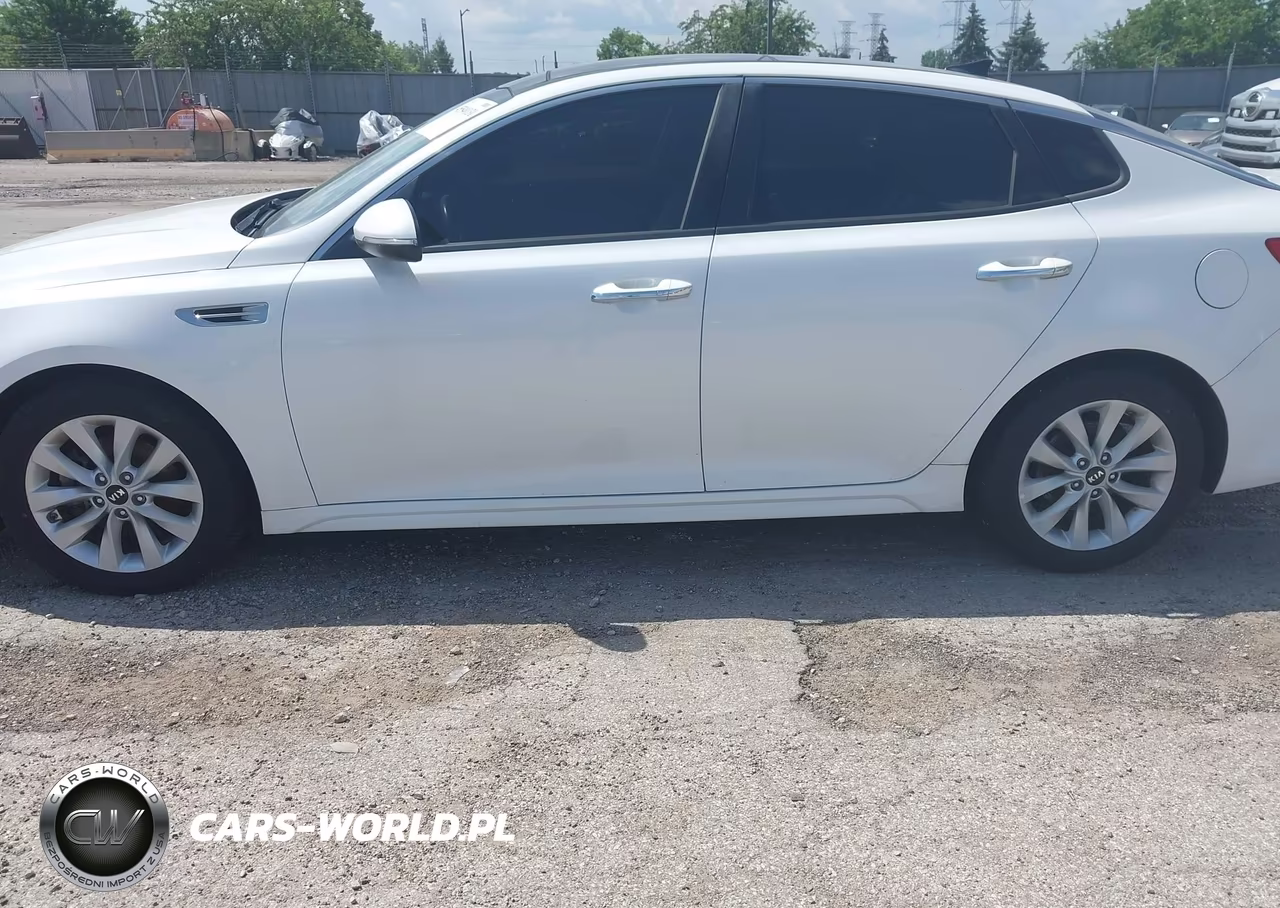 2016 Kia Optima Ex VIN:5XXGU4L37GG092605 - 13