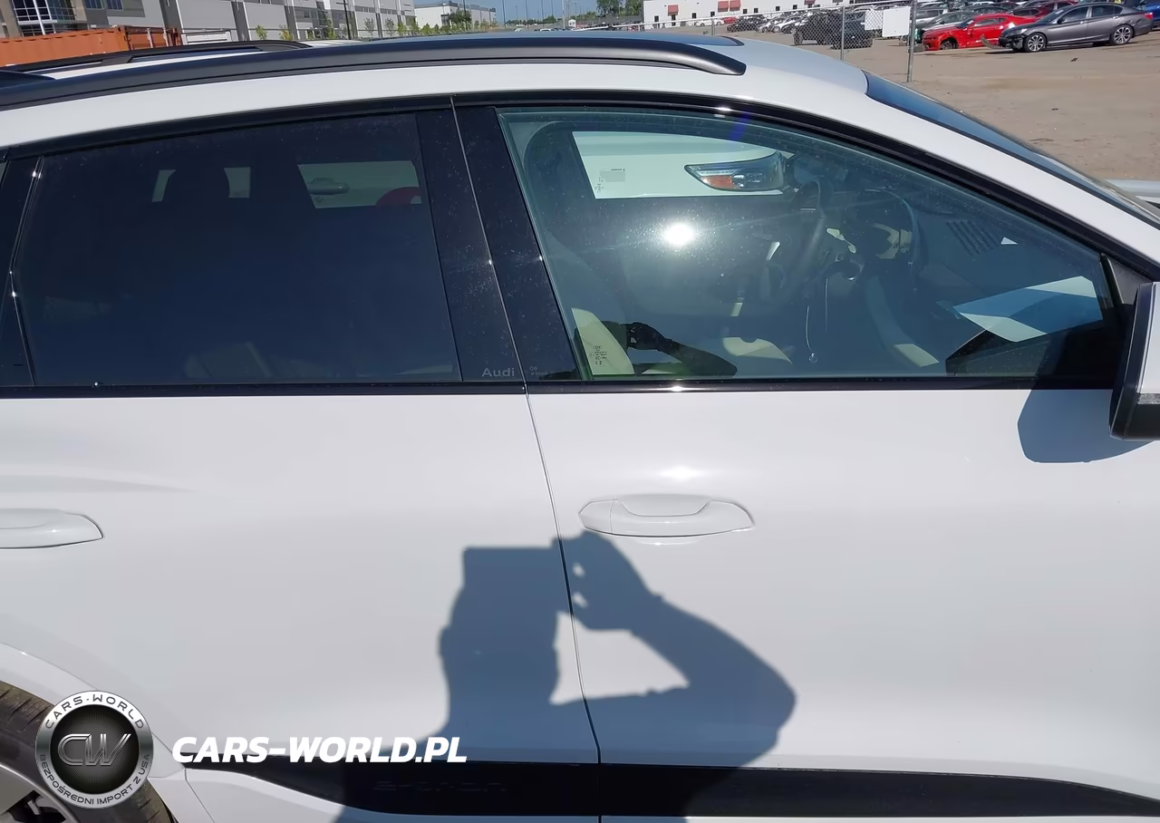 2025 Audi Q6 E-Tron Premium Plus VIN:WA122BGF3SA033784 - 13