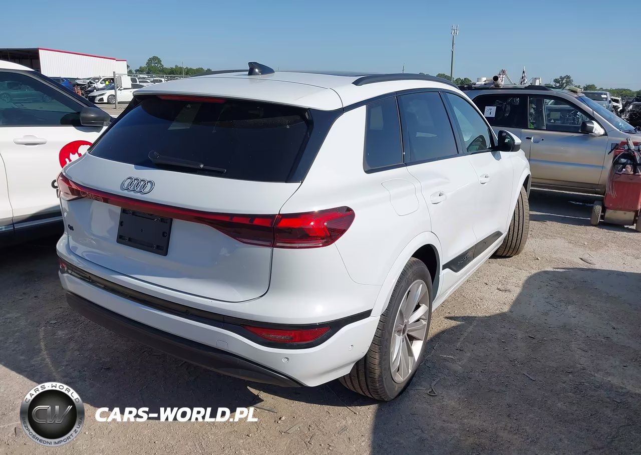 2025 Audi Q6 E-Tron Premium Plus VIN:WA122BGF3SA033784 - 4