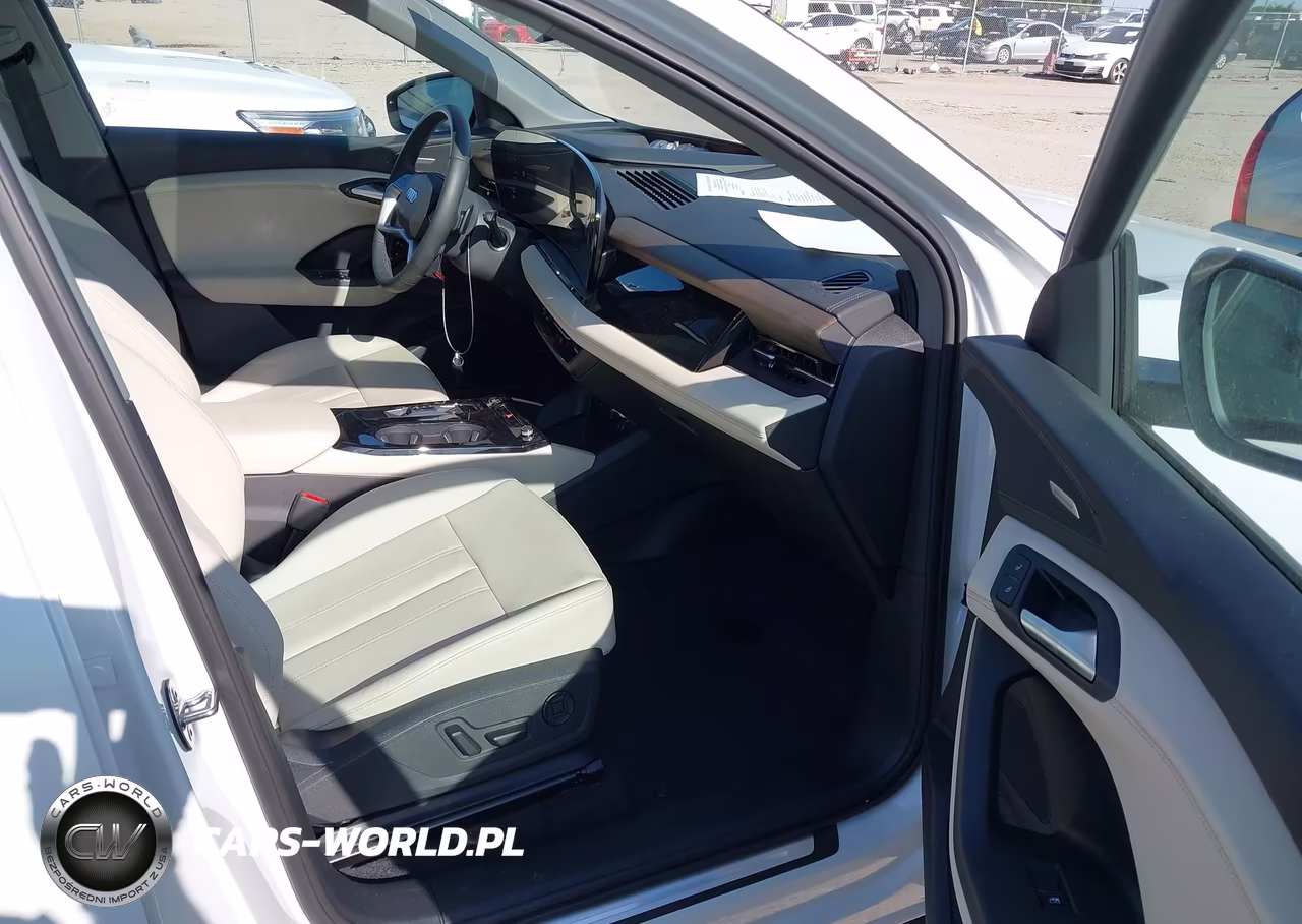 2025 Audi Q6 E-Tron Premium Plus VIN:WA122BGF3SA033784 - 5