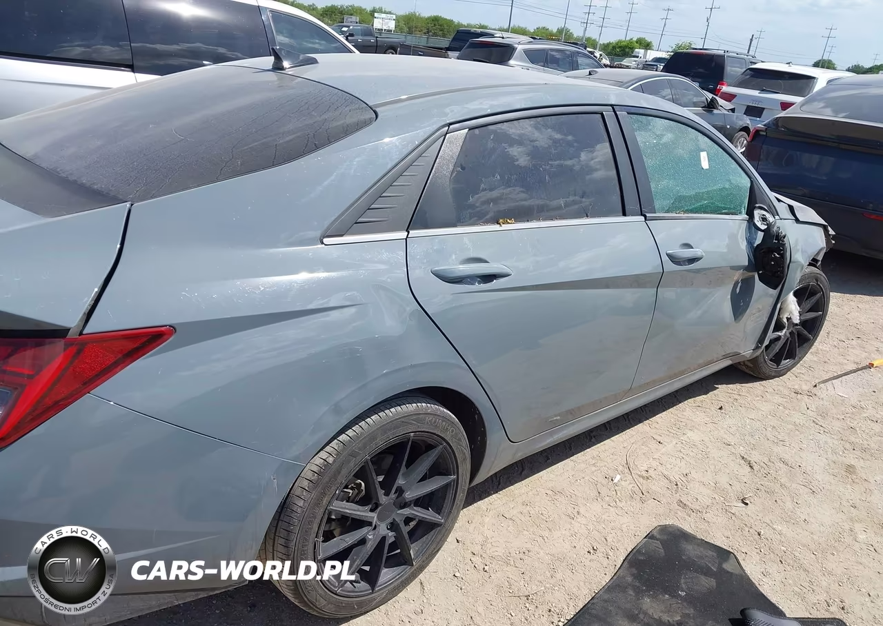 2021 Hyundai Elantra Sel VIN:KMHLN4AG3MU139745 - 4