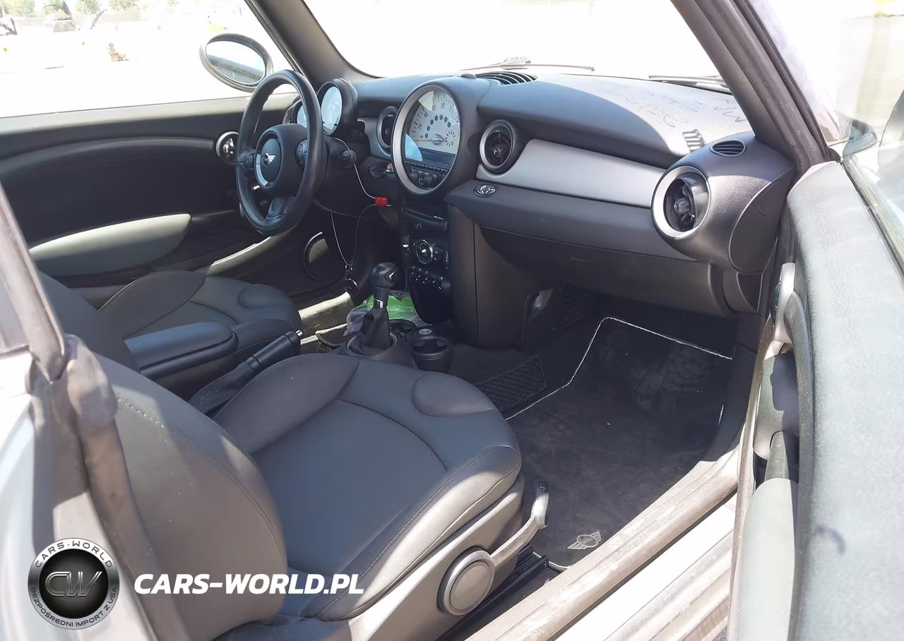 2012 Mini Cooper VIN:WMWZN3C50CT133942 - 5