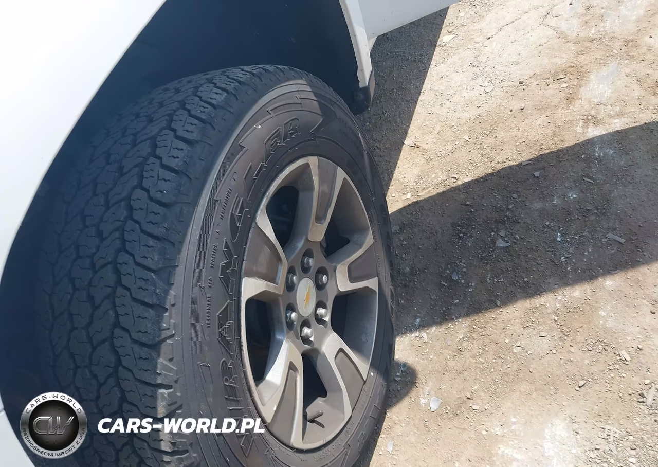 2019 Chevrolet Colorado Wt VIN:1GCHTBEN6K1343614 - 12