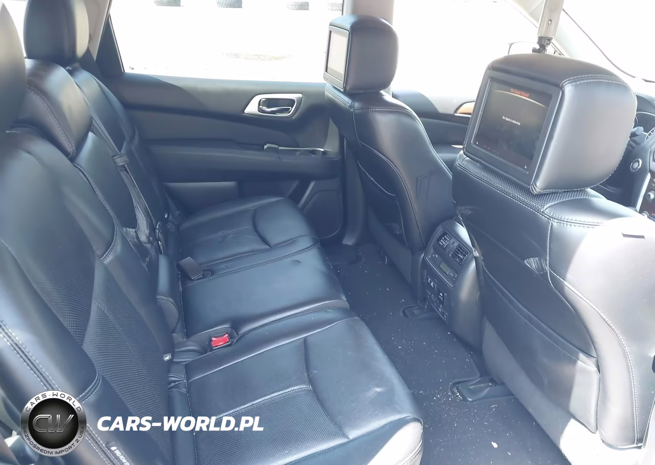 2019 Nissan Pathfinder Platinum VIN:5N1DR2MM4KC631637 - 8