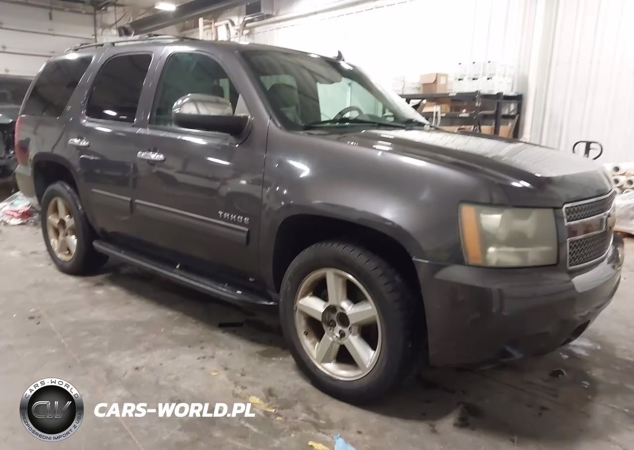 2011 Chevrolet Tahoe Lt – zdjęcie 1 z 17