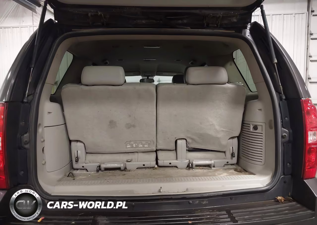 2011 Chevrolet Tahoe Lt VIN:1GNSCBE02BR297556 - 17
