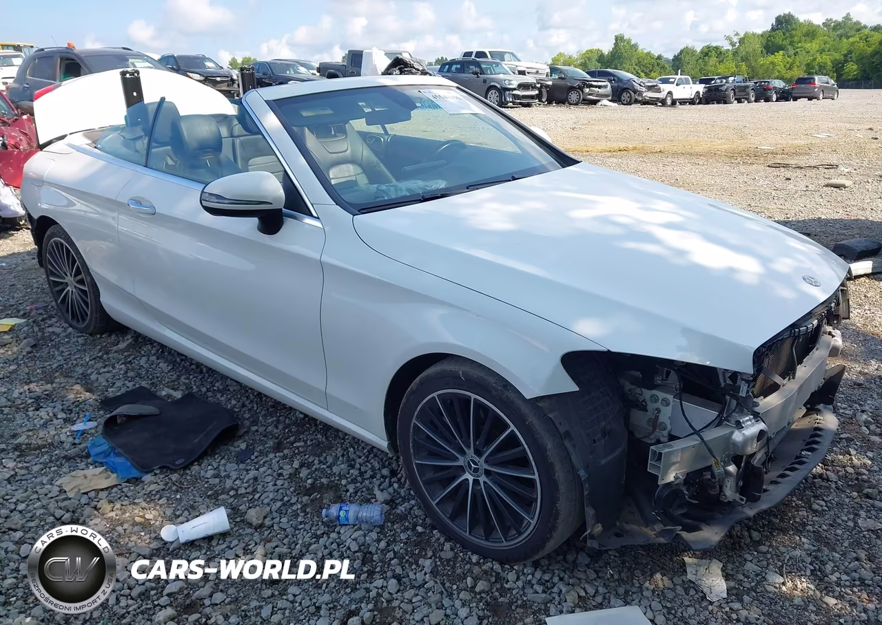2020 Mercedes-Benz C 300