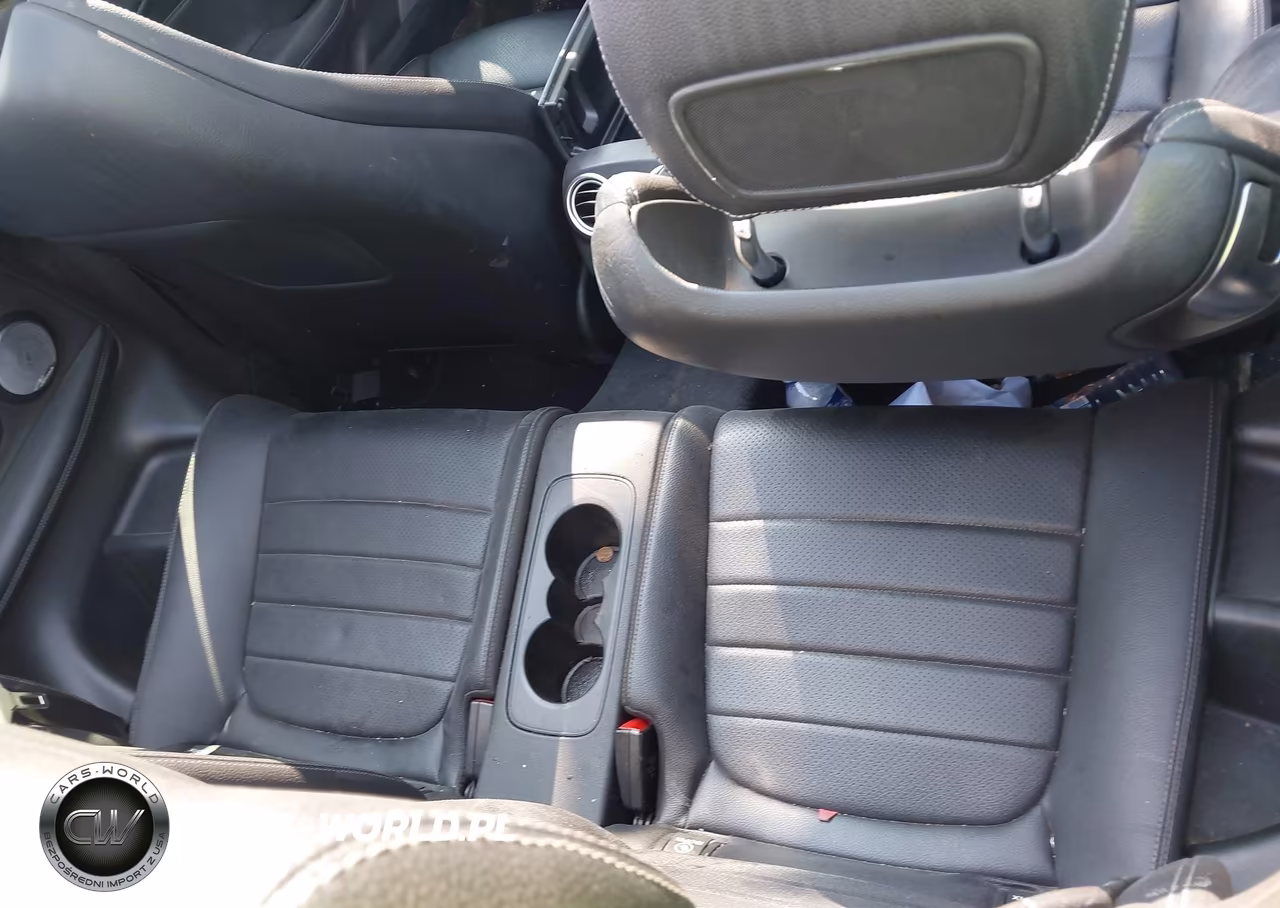2020 Mercedes-Benz C 300 VIN:W1KWK8DBXLF989852 - 8