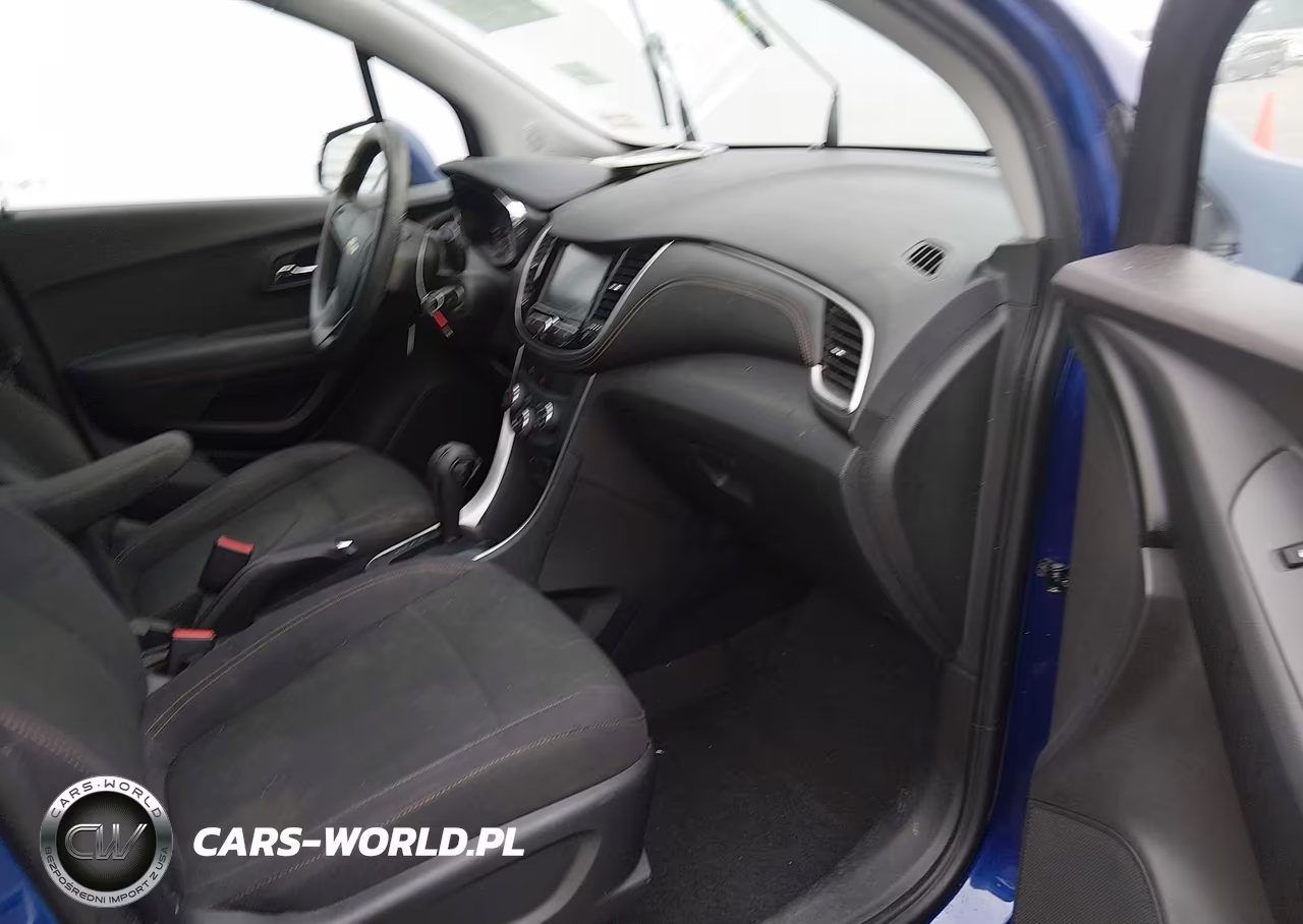 2017 Chevrolet Trax Ls VIN:3GNCJKSB8HL214633 - 5