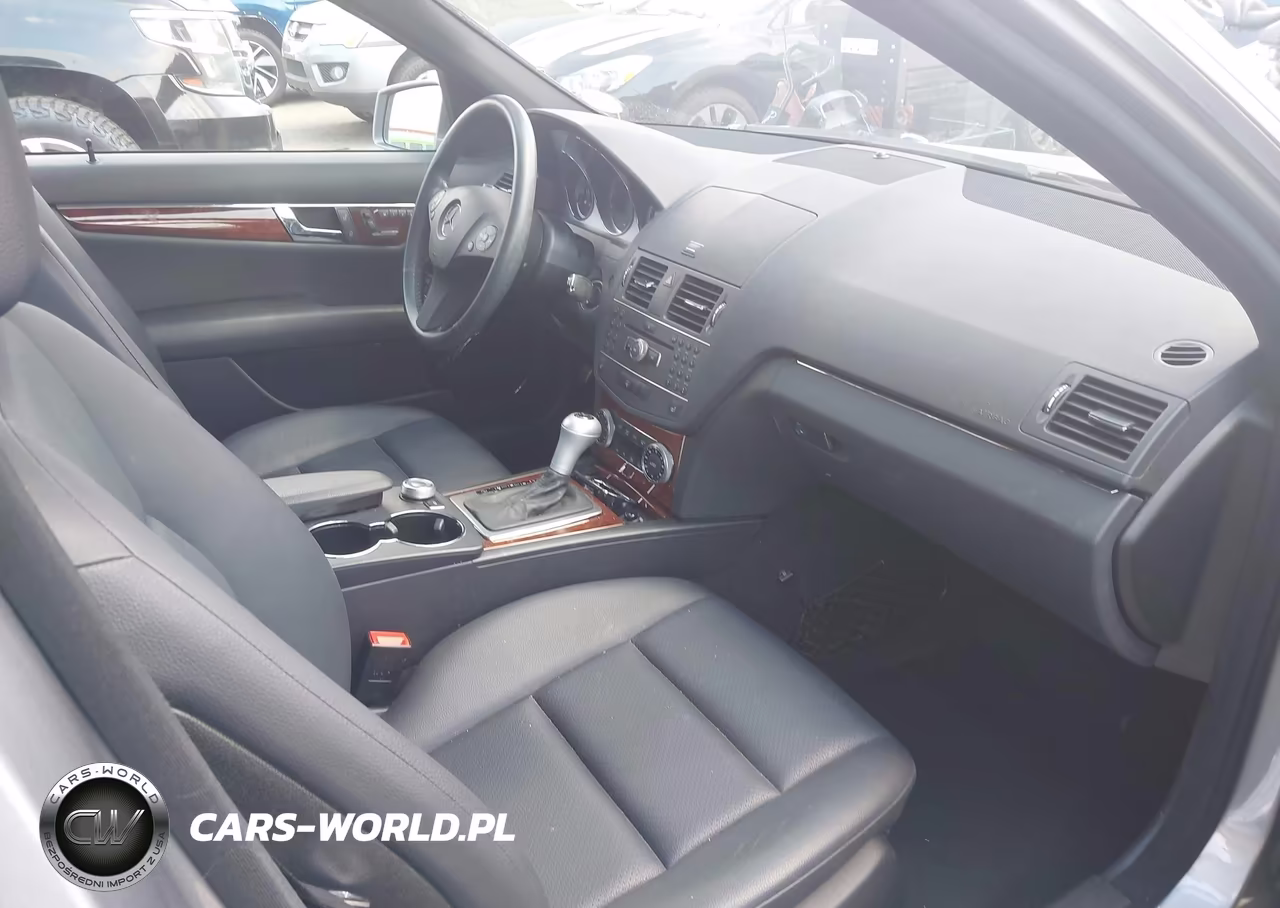 2011 Mercedes-Benz C 300 Luxury 4Matic-Sport 4Matic VIN:WDDGF8BB3BR176314 - 5