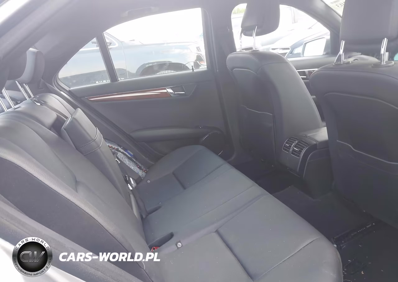 2011 Mercedes-Benz C 300 Luxury 4Matic-Sport 4Matic VIN:WDDGF8BB3BR176314 - 8