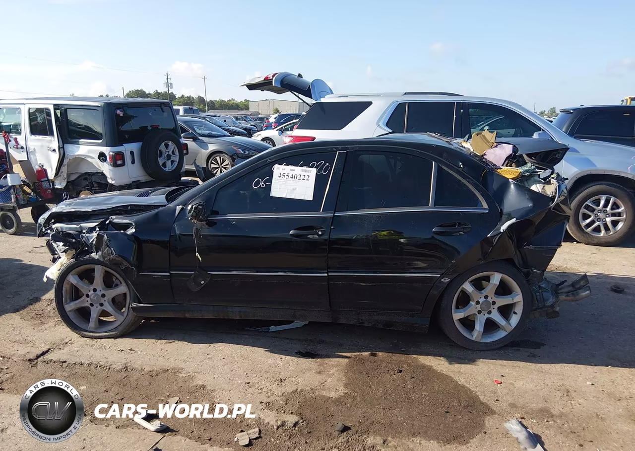 2007 Mercedes-Benz C 230 Sport VIN:WDBRF52H17F919520 - 13