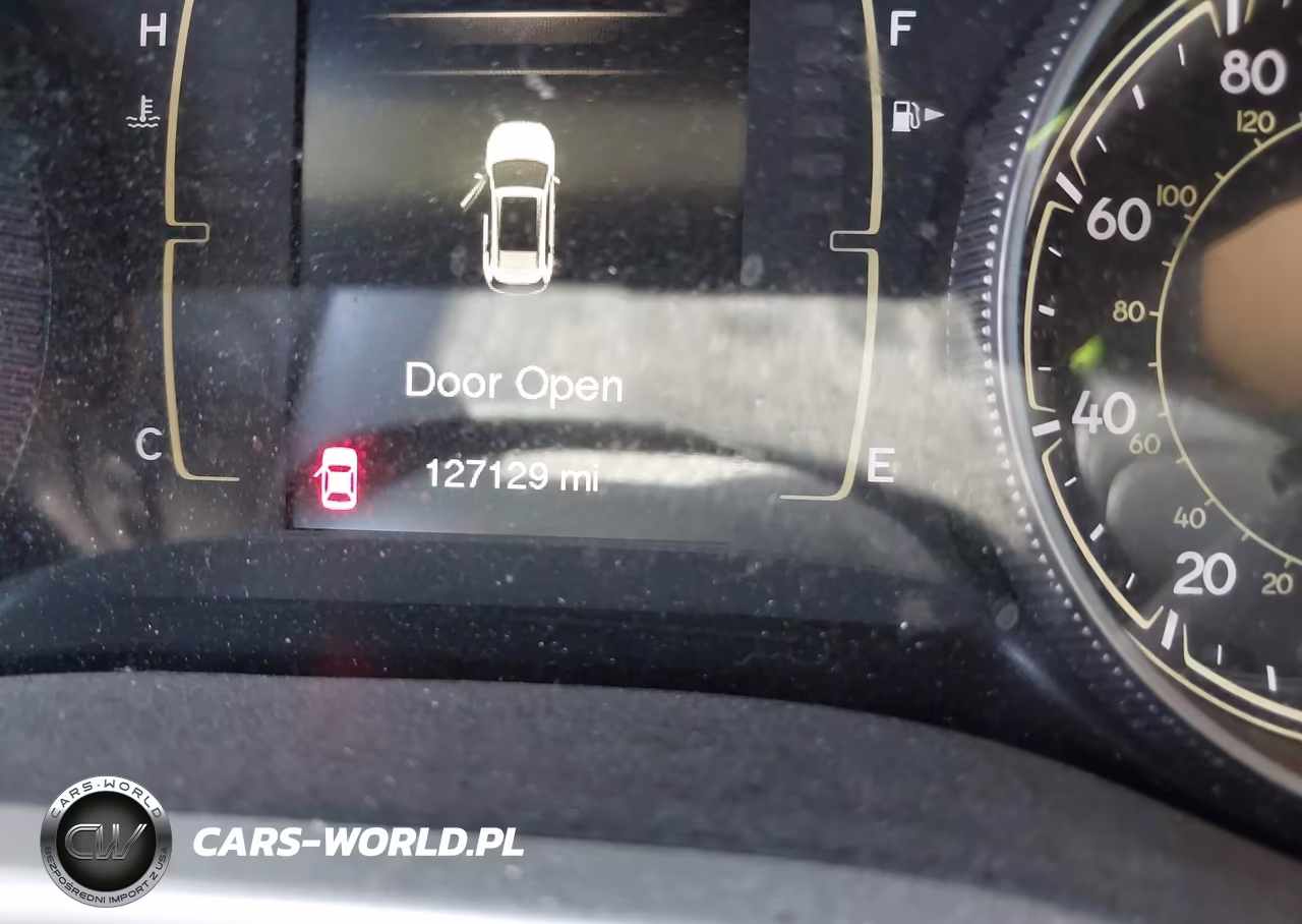 2016 Jeep Cherokee Latitude VIN:1C4PJLCB2GW352434 - 15