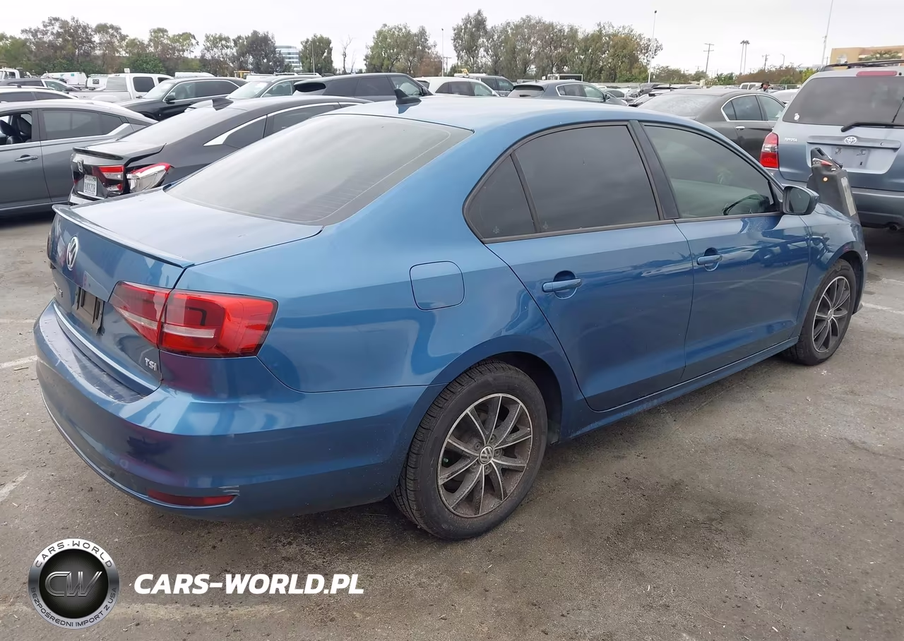 2015 Volkswagen Jetta 1.8T Se VIN:3VWD17AJ5FM266681 - 4