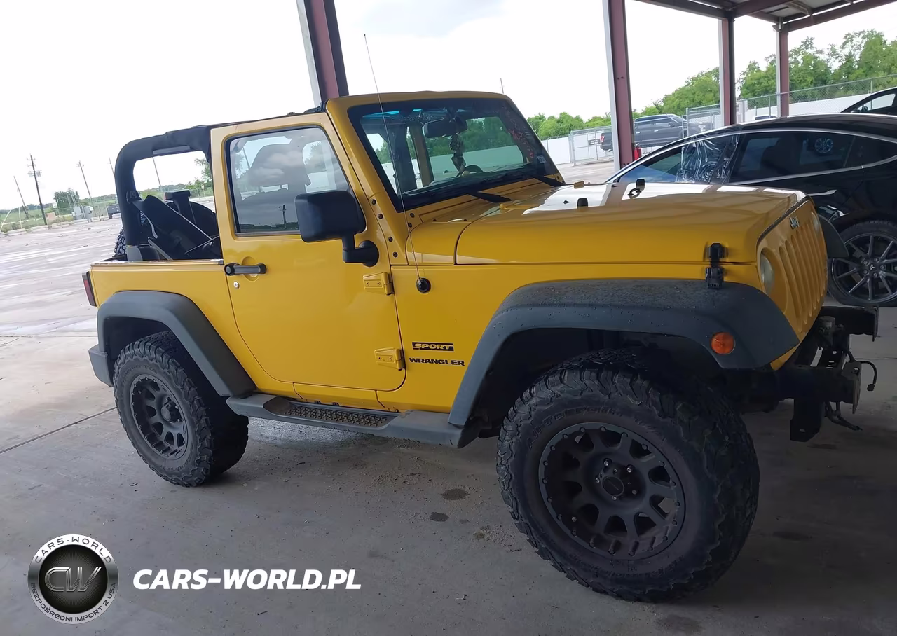 2015 Jeep Wrangler Sport VIN:1C4AJWAG2FL611607 - 13