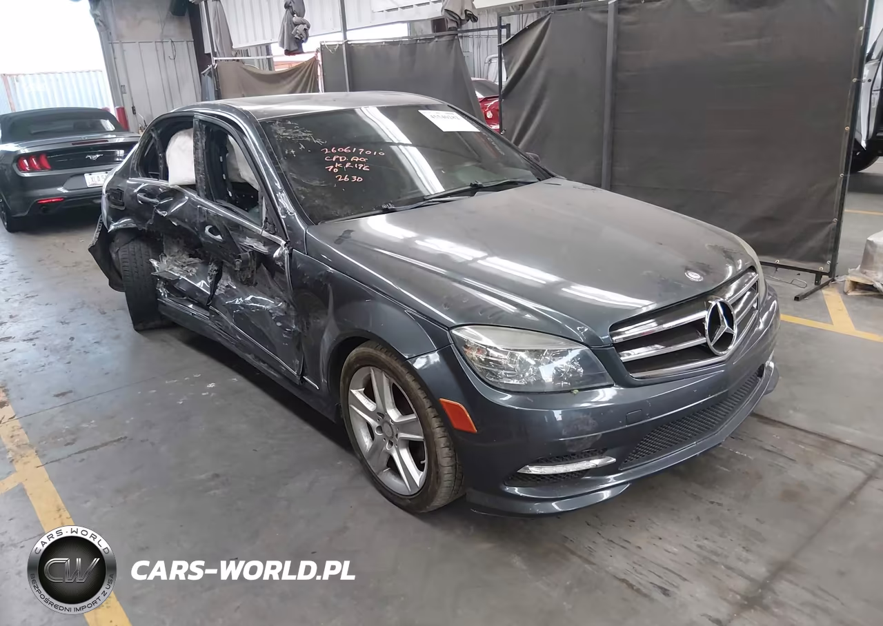 2011 Mercedes-Benz C 300 Sport