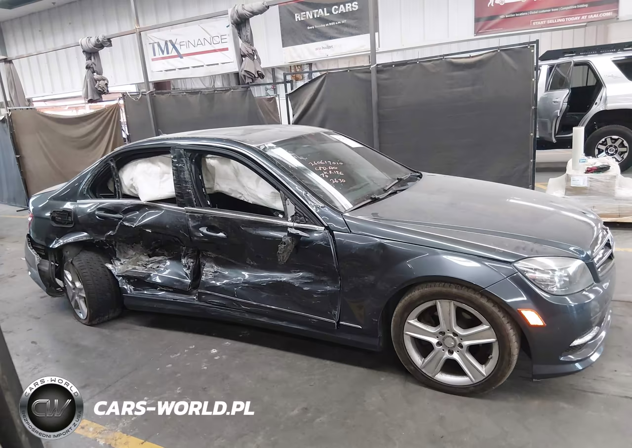 2011 Mercedes-Benz C 300 Sport VIN:WDDGF5EB1BA522630 - 13