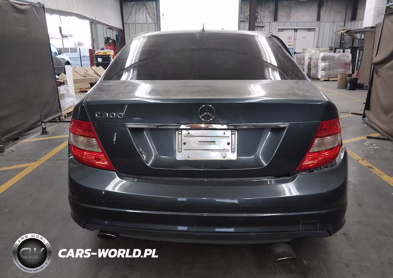 2011 Mercedes-Benz C 300 Sport VIN:WDDGF5EB1BA522630 - 16