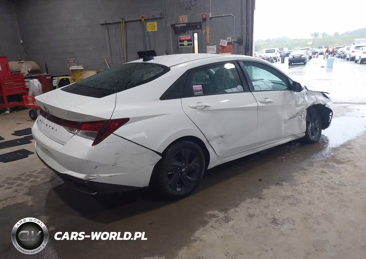 2021 Hyundai Elantra Sel VIN:5NPLS4AG6MH039839 - 4